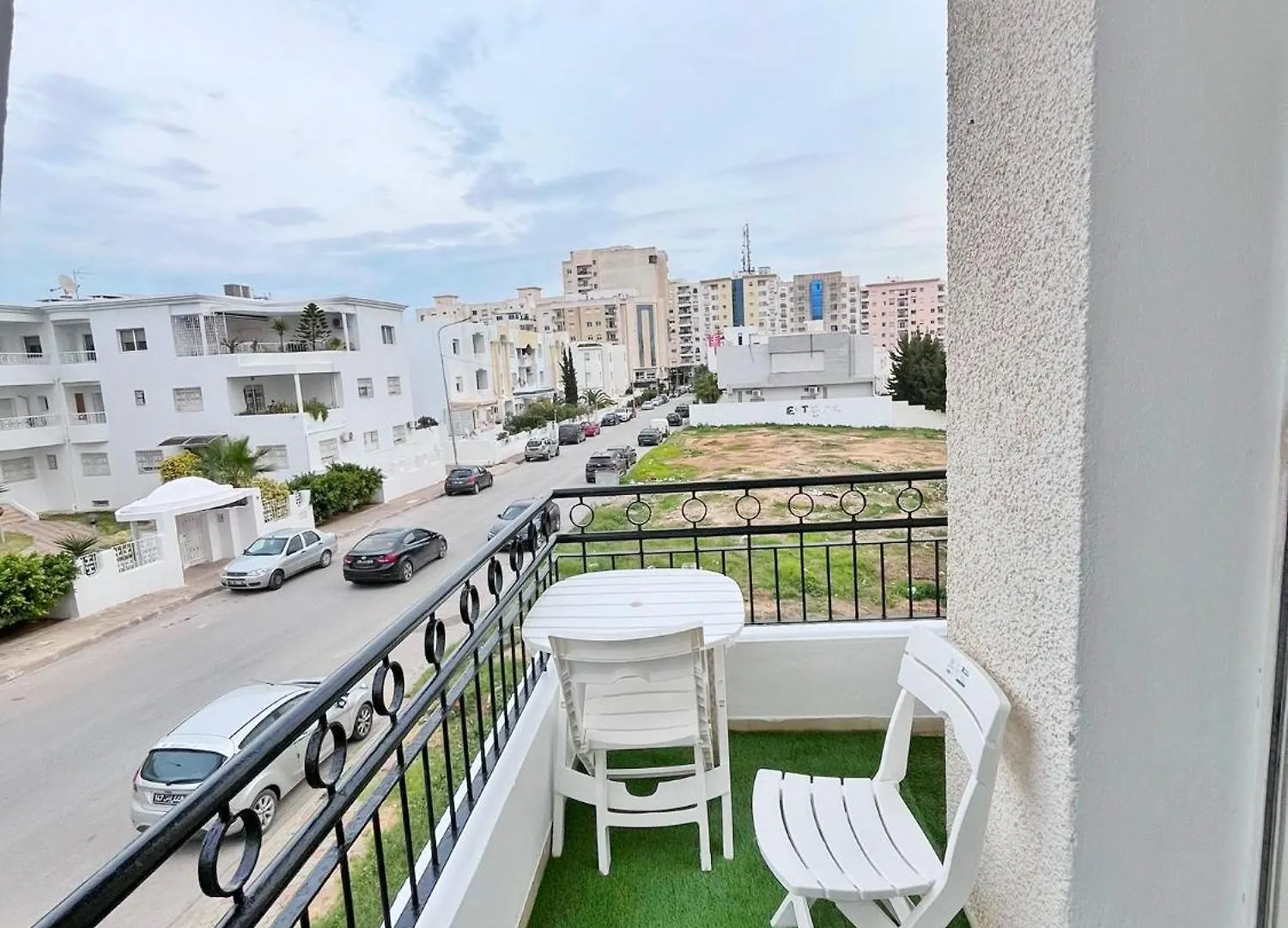 Apartment Skyline Suite Ariana